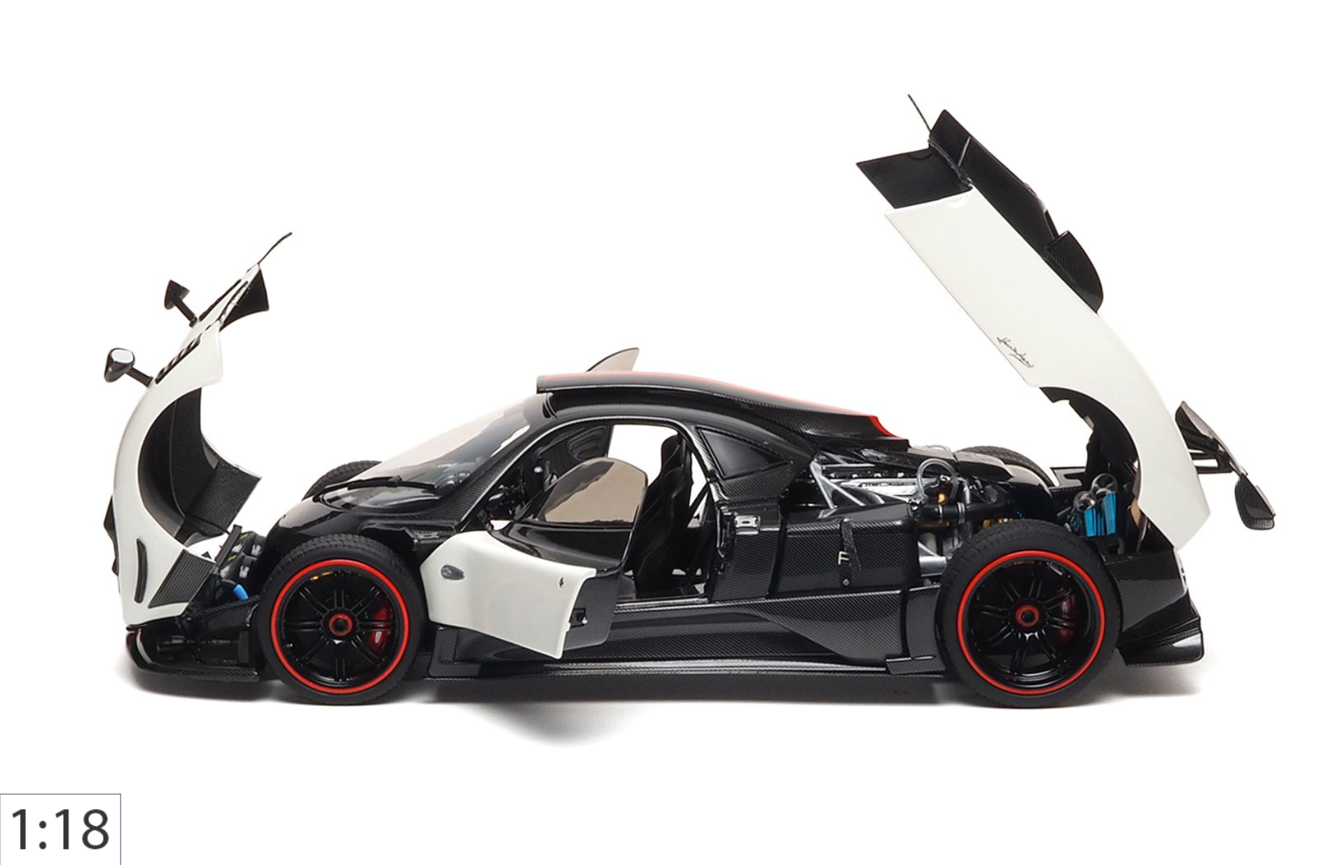 BBR 1:18 Pagani Zonda Cinque (Special Pack) | PRE ORDER